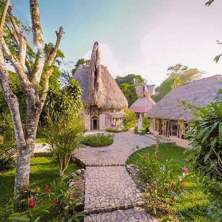Eco Hotel Sak Nok Lacanja Bagian luar foto